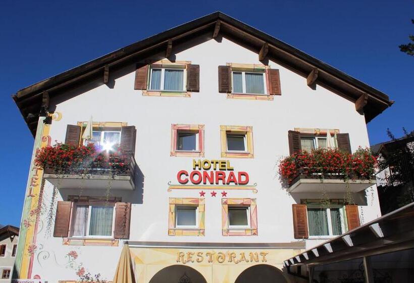 Hotel Conrad