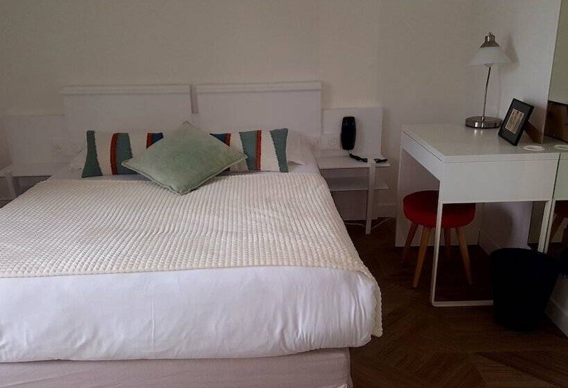 בית מלון כפרי De L Europe