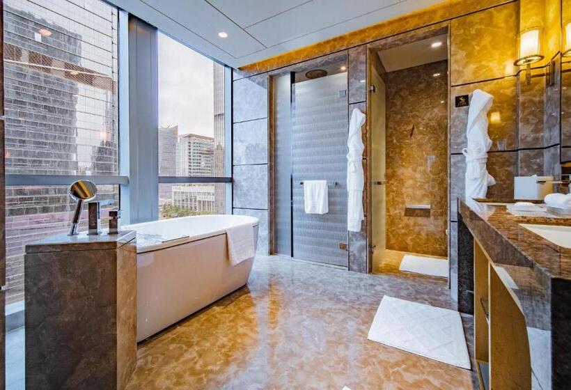Four Seasons Hotel Shenzhen