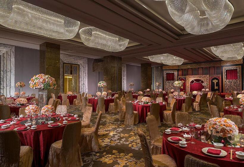 Four Seasons Hotel Shenzhen