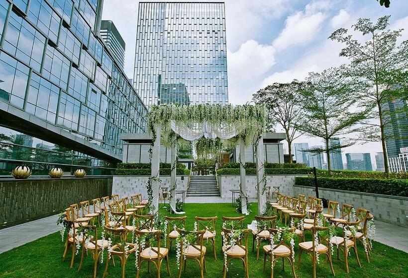 Four Seasons Hotel Shenzhen