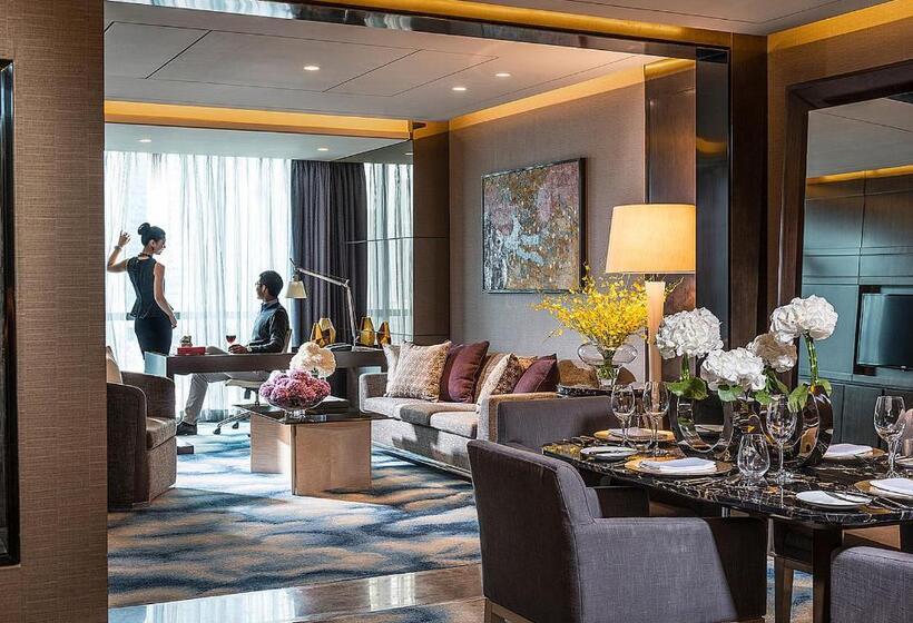Four Seasons Hotel Shenzhen