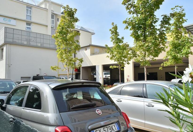 هتل Golf S