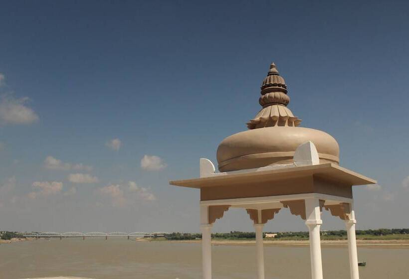 Fotos del hotel Guleria Kothi At Ganges:  44