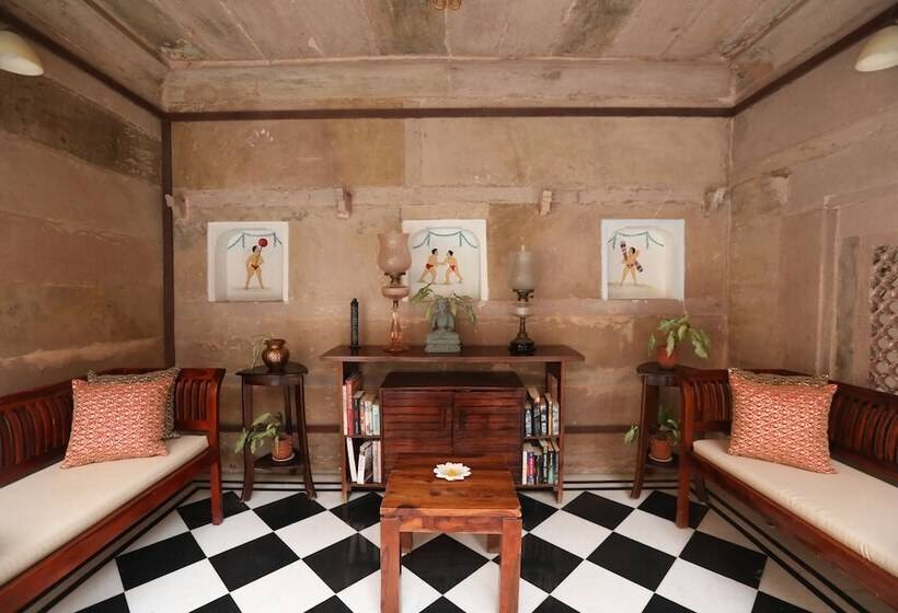 Fotos del hotel Guleria Kothi At Ganges:  25