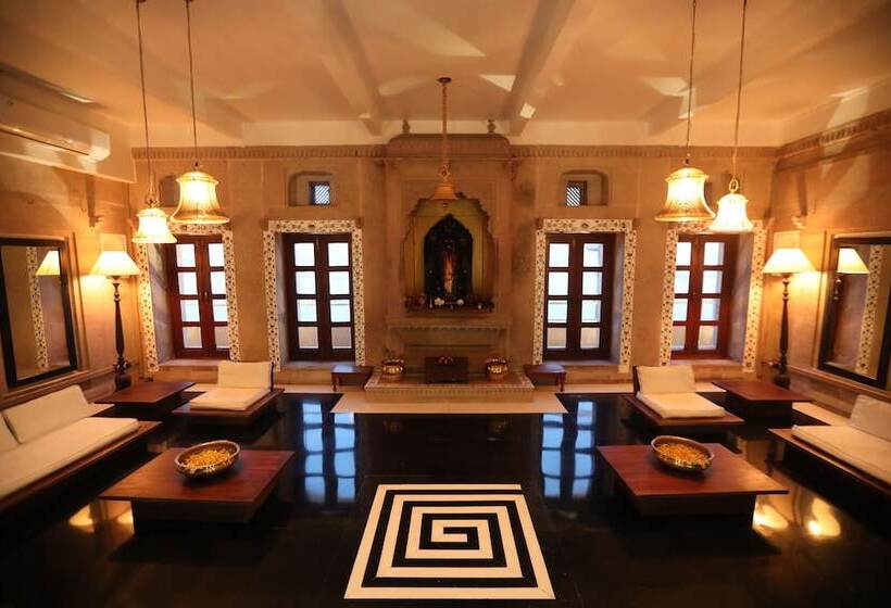 Fotos del hotel Guleria Kothi At Ganges:  12