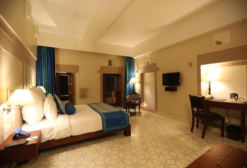 Fotos del hotel Guleria Kothi At Ganges:  31