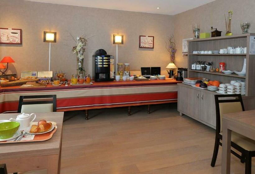 호텔 Hôtel La Croix Blanche