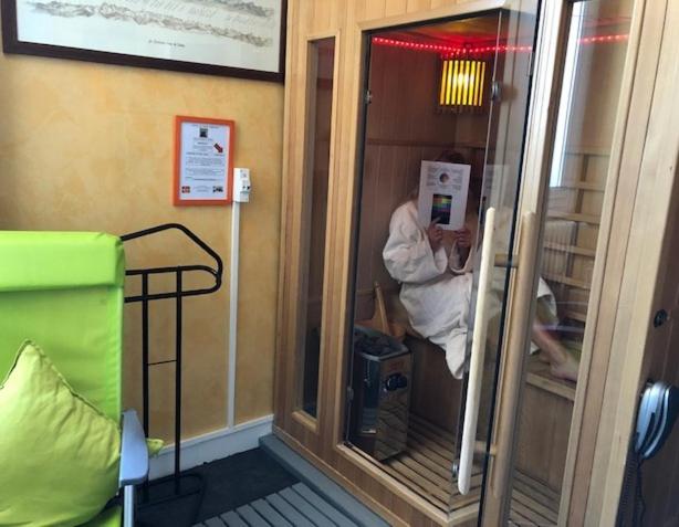 호텔 Hôtel La Croix Blanche