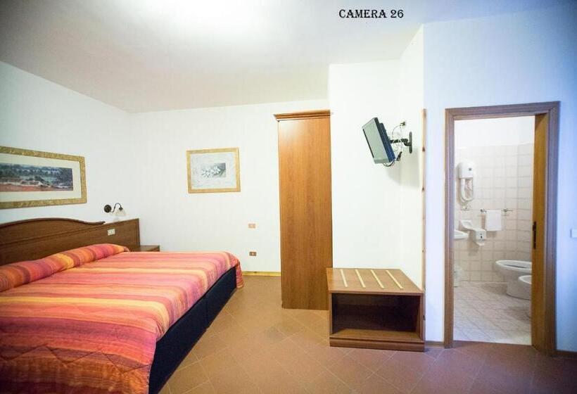 هتل I Tigli Albergo Diffuso