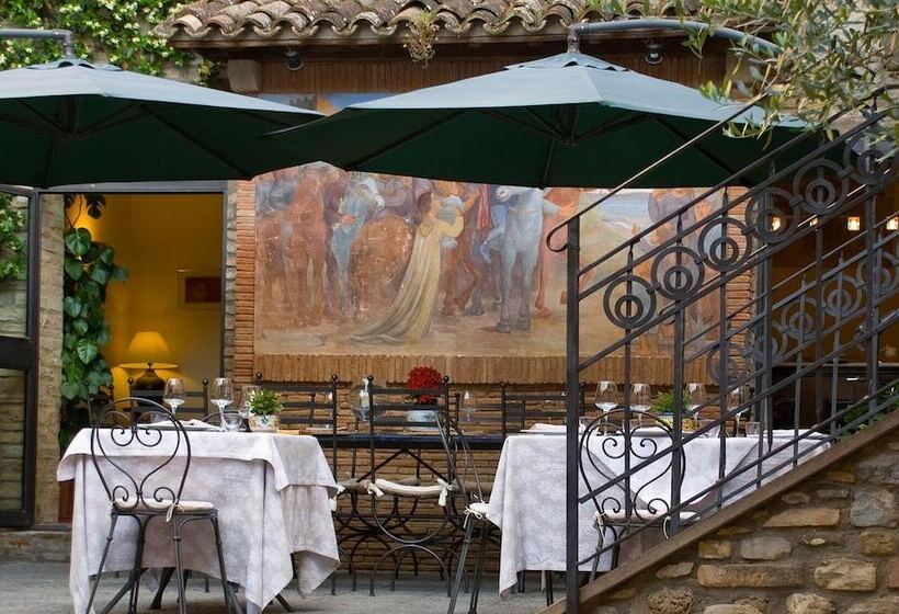 호텔 La Locanda Del Capitano