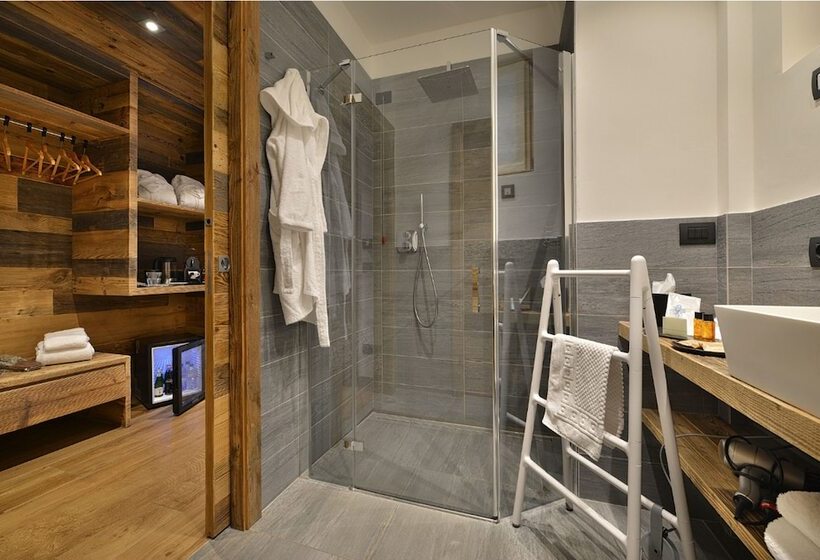 فندق Piccolo Tibet