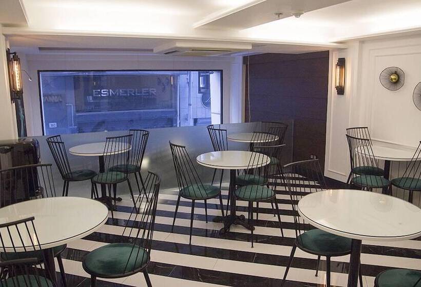 Fotos del hotel The22:  35