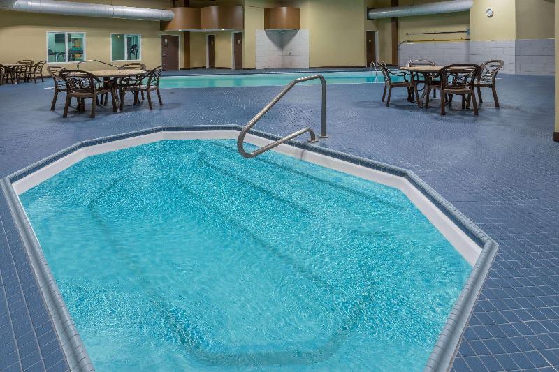 Microtel Inn & Suites By Wyndham Timmins
