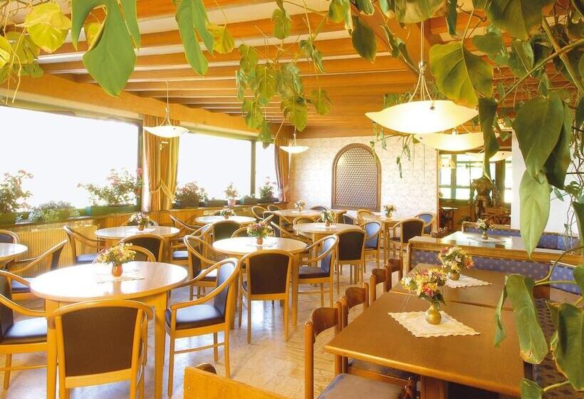 Piccolo Hotel Sciliar en Castelrotto Destinia