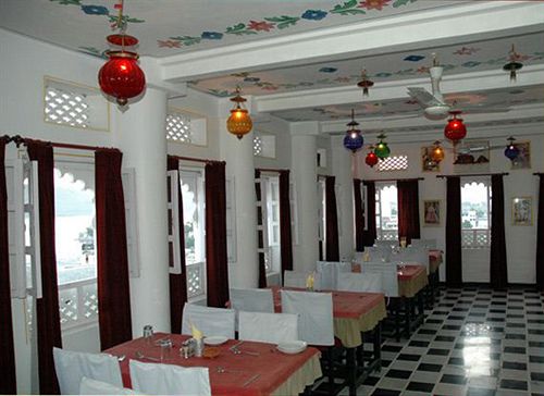 Hotel Anjani