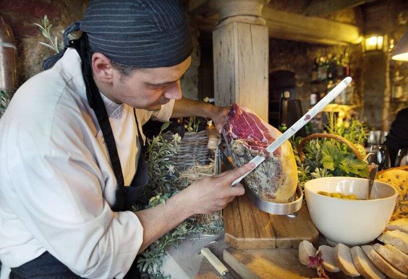 בית מלון כפרי Borgo Santo Pietro