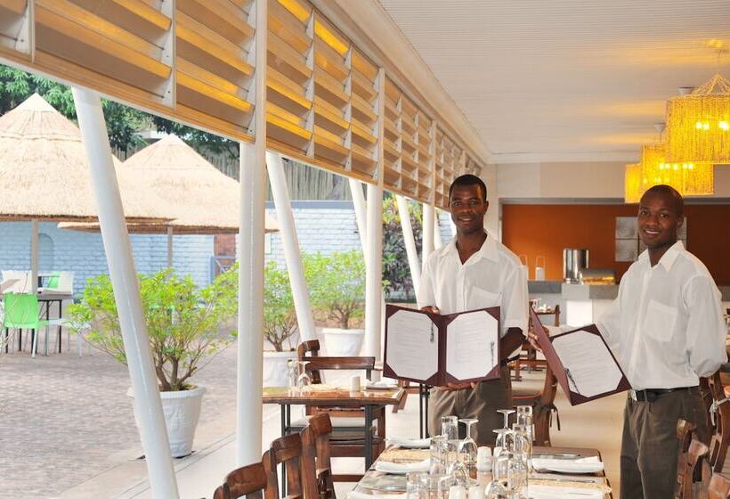 Fotos del hotel Cresta Sprayview Victoria Falls:  44