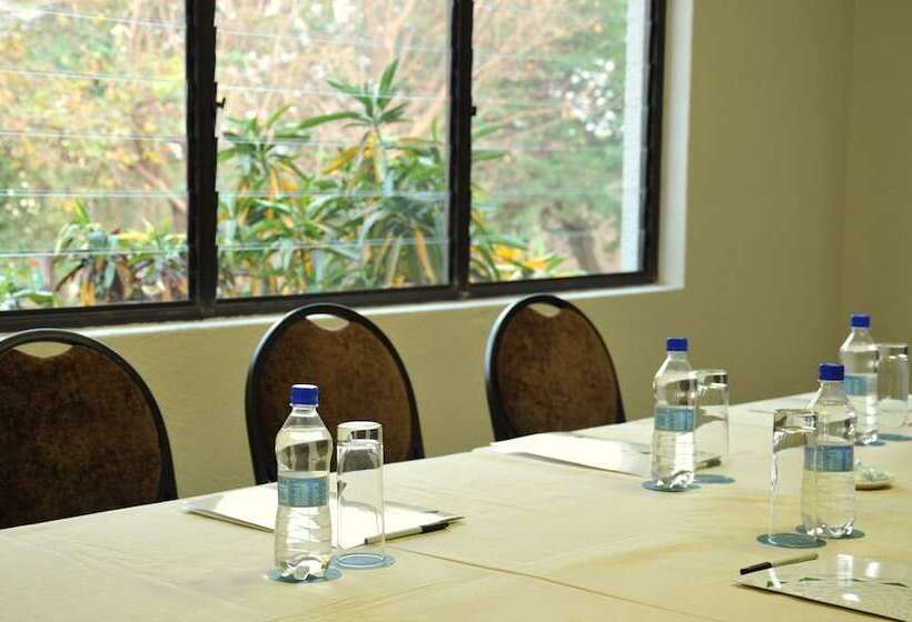 Fotos del hotel Cresta Sprayview Victoria Falls:  28