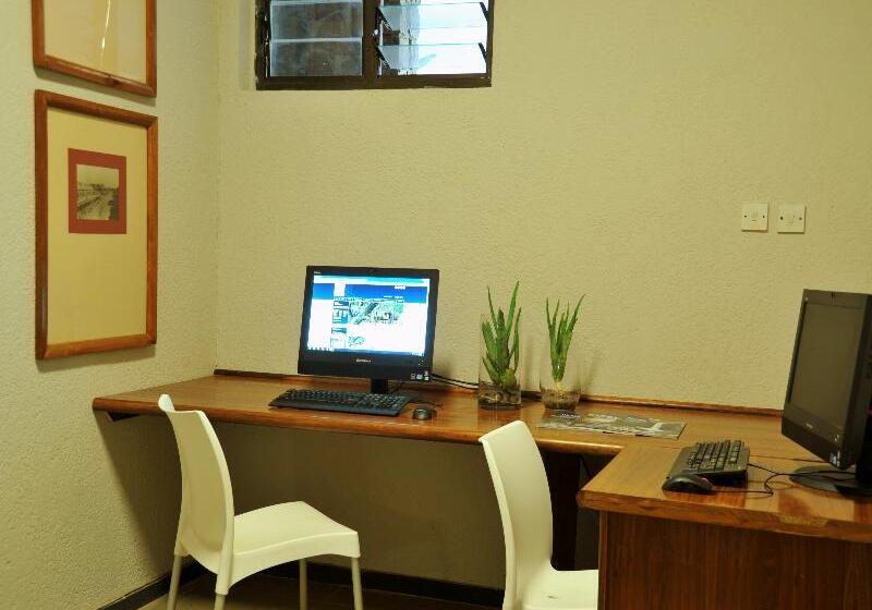 Fotos del hotel Cresta Sprayview Victoria Falls:  37
