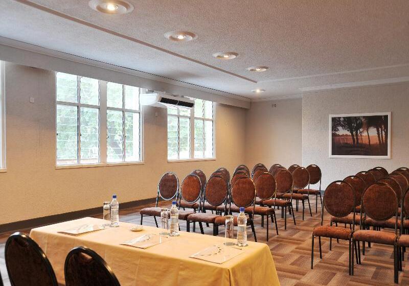 Fotos del hotel Cresta Sprayview Victoria Falls:  43