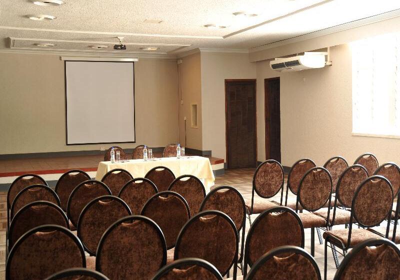 Fotos del hotel Cresta Sprayview Victoria Falls:  22