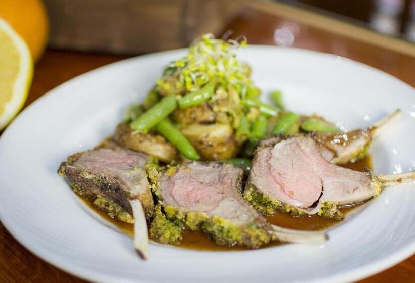 בית מלון כפרי Europa