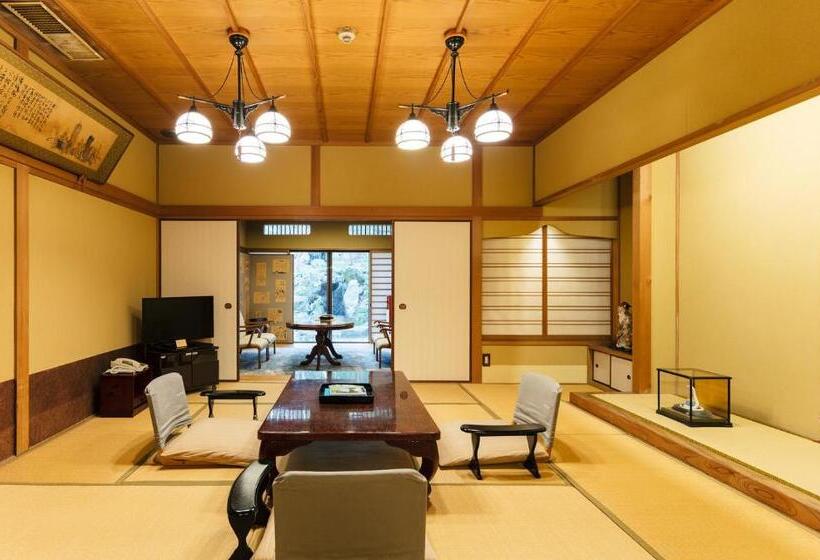 فندق Futsukaichi Hot Spring  Daimaru Besso