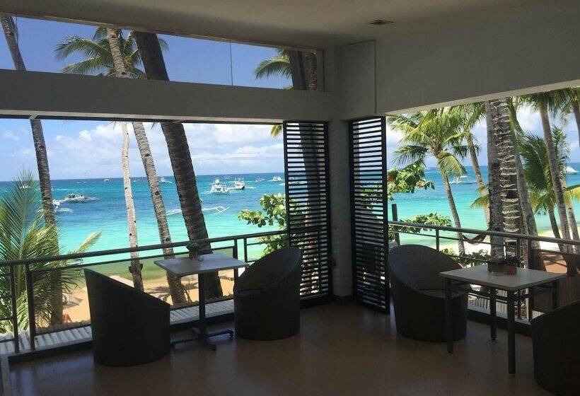 هتل Grand Blue Beach