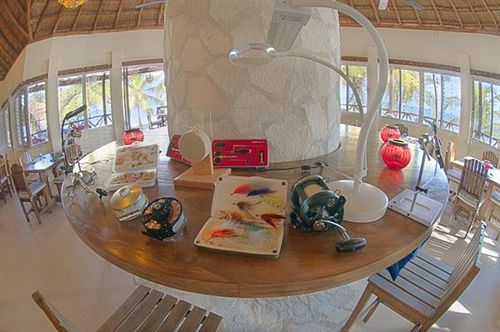 هتل Grand Slam Fly Fishing Lodge