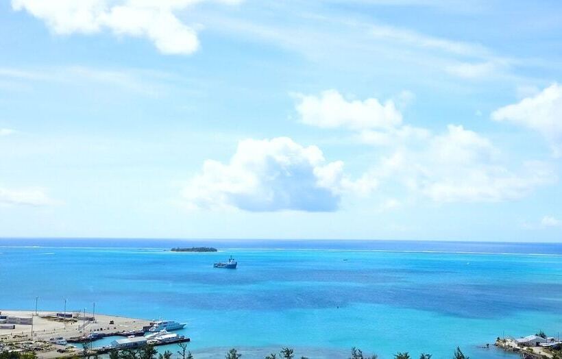 Hanamitsu Hotel & Spa