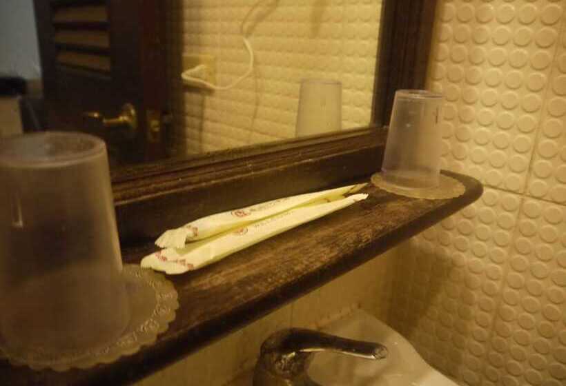 Hanamitsu Hotel & Spa