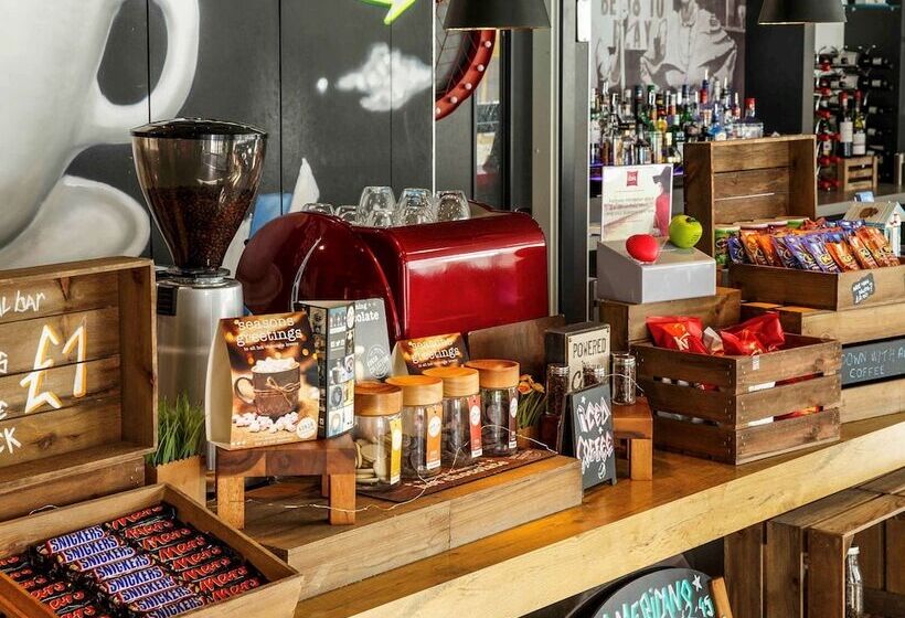 Fotos del hotel Ibis Brighton City Centre  Station:  21