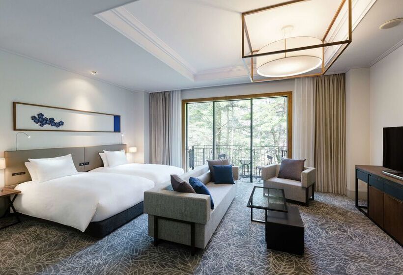 هتل Kyukaruizawa Kikyo, Curio Collection By Hilton