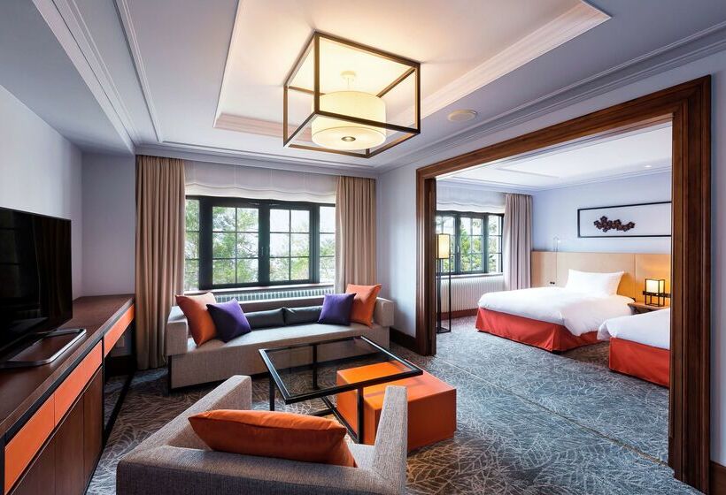 هتل Kyukaruizawa Kikyo, Curio Collection By Hilton