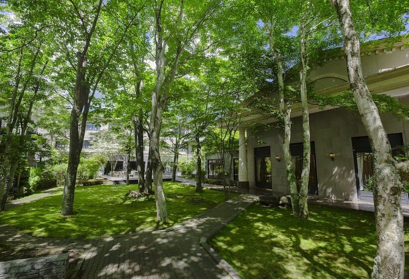 هتل Kyukaruizawa Kikyo, Curio Collection By Hilton