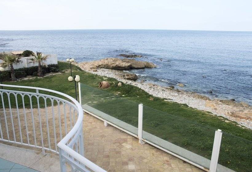 هتل L'approdo Di Angelino