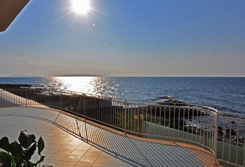 هتل L'approdo Di Angelino