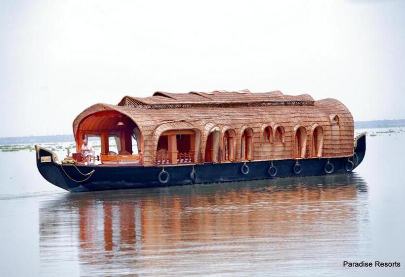 فندق Paradise Resorts