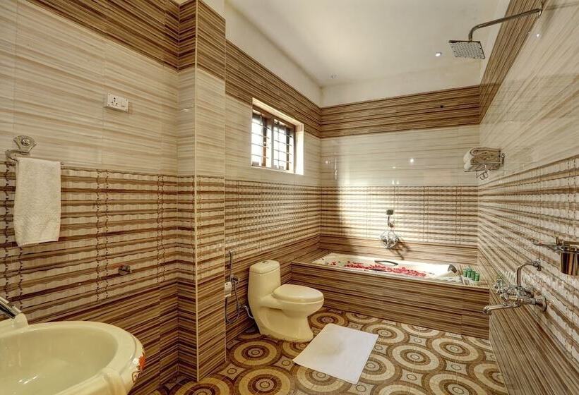 酒店 Periyar Nest Resorts