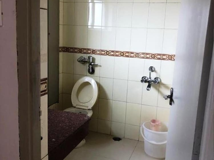 ホテル Preethi Palace