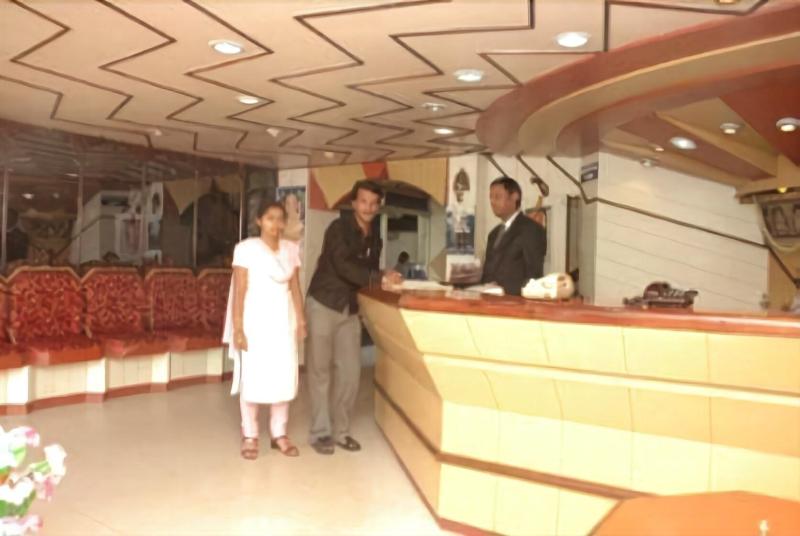 ホテル Preethi Palace