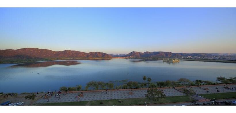 Fotos del hotel Regenta Central Jal Mahal, Jaipur:  6
