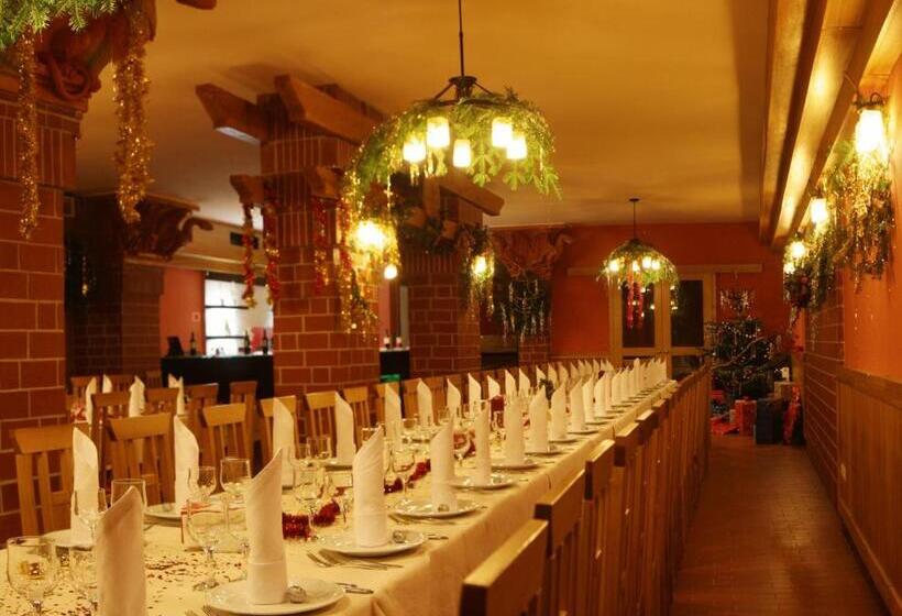 בית מלון כפרי Restaurant Gonduzo