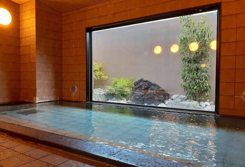 هتل Route Inn Kameyama Inter