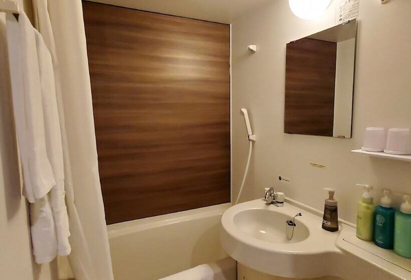 هتل Route Inn Kameyama Inter