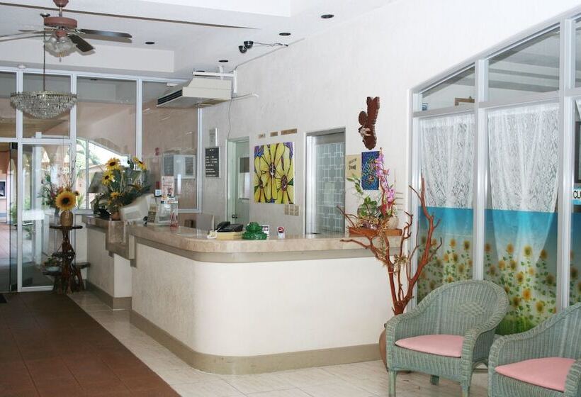 هتل Sun Palace