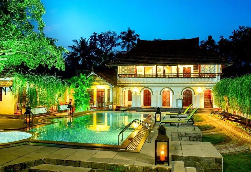 Kumarakom Tharavadu   A Heritage Hotel, Kumarakom