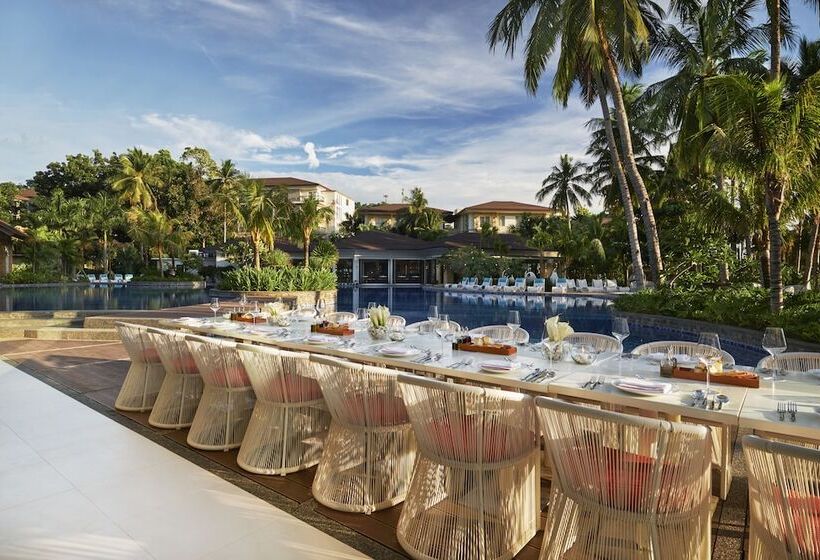 Mövenpick Resort & Spa Boracay