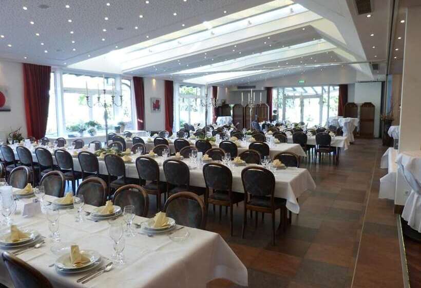 بنسيون Evering